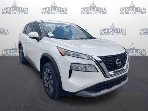 Used 2023 Nissan Rogue SV FWD image 1