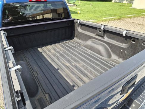 Used 2019 Chevrolet Silverado 1500 LT w/ All Star Edition AWD/4WD image 12