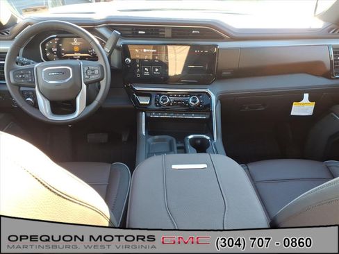 New 2026 GMC Sierra 2500 Denali w/ Denali Reserve Package image 4