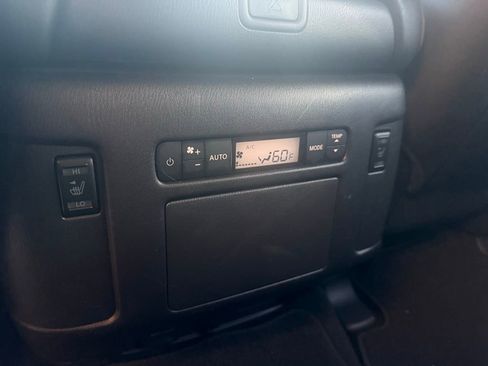 Used 2021 Nissan Armada Platinum w/ Captain's Chairs Package image 36