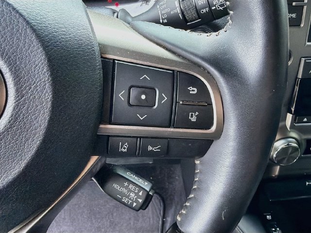 Used 2021 Lexus GX 460 Luxury w/ Accessory Package AWD/4WD image 39
