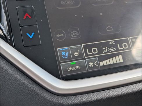 Used 2025 Subaru Ascent Touring AWD/4WD image 15