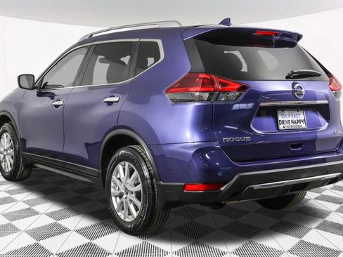Used 2019 Nissan Rogue SV image 17