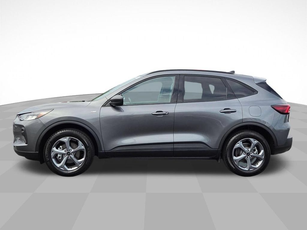 Used 2025 Ford Escape ST-Line AWD/4WD image 6