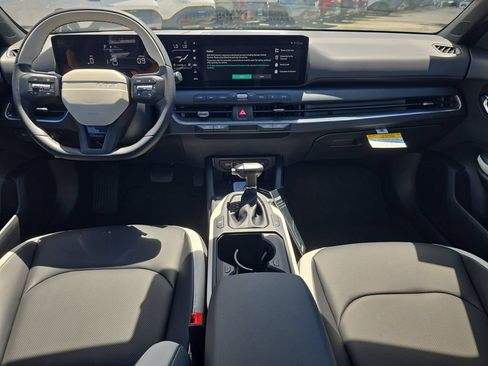 New 2026 Kia K4 EX FWD image 12