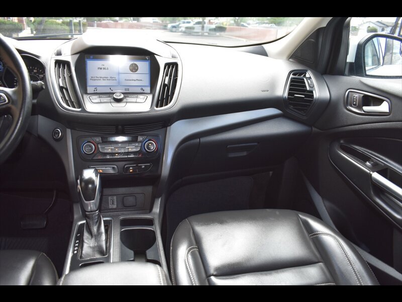 Used 2019 Ford Escape SEL FWD image 30