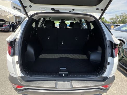 Used 2024 Hyundai Tucson SEL FWD image 32