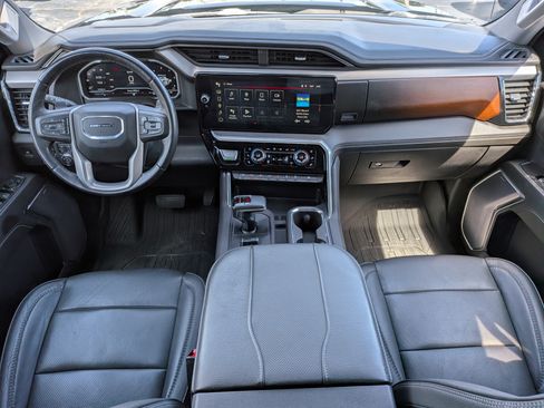 Certified 2023 GMC Sierra 1500 Denali w/ Technology Package AWD/4WD image 14
