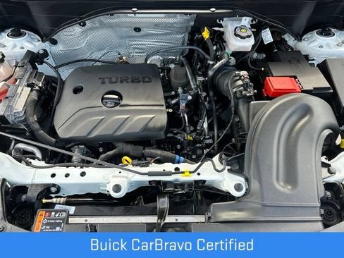 Certified 2024 Buick Encore GX Preferred FWD image 21