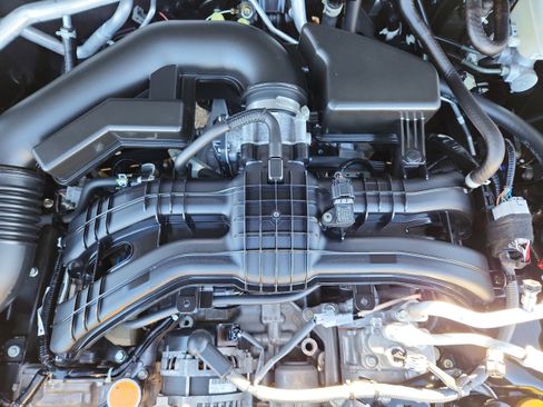 Used 2023 Subaru Crosstrek 2.0i image 23