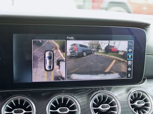 Used 2018 Mercedes-Benz E 400 4MATIC Coupe image 25