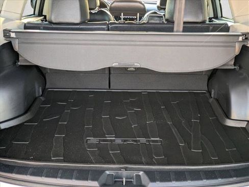 Used 2023 Subaru Forester Touring image 6