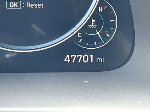 Used 2021 Hyundai Sonata Limited w/ Preferred Accessory Package FWD image 20