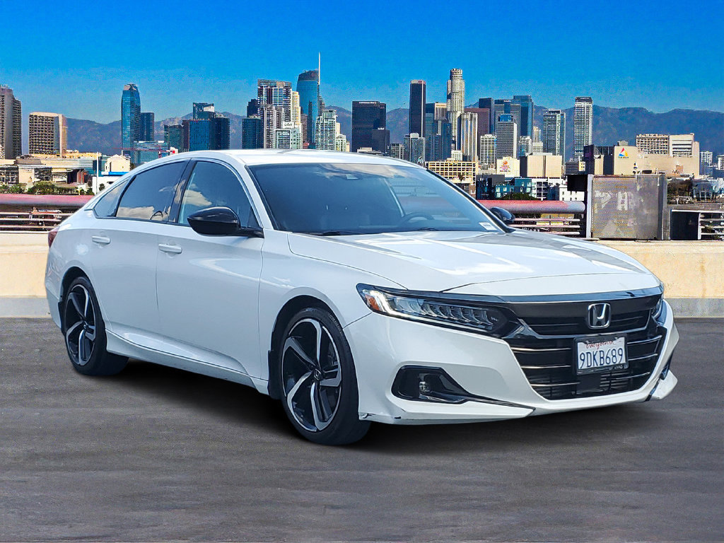 Used 2022 Honda Accord Sport image 3