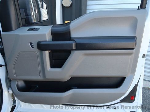 Used 2017 Ford F150 XL w/ XL Power Equipment Group AWD/4WD image 25
