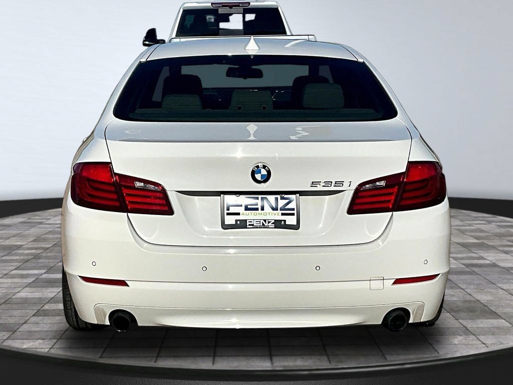 Used 2013 BMW 535i Sedan RWD image 6