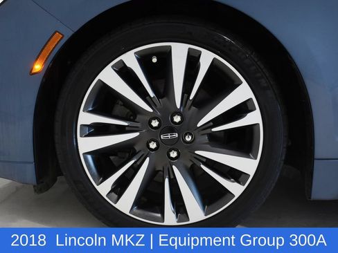 Used 2018 Lincoln MKZ Reserve w/ Climate Package FWD image 6