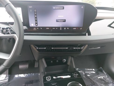 New 2027 Audi Q6 e-tron Premium AWD/4WD image 21