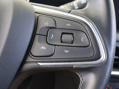 Used 2025 Buick Encore GX Preferred FWD image 24