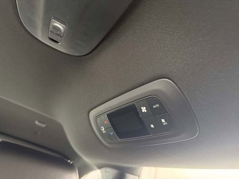 New 2026 Chrysler Voyager LX image 24