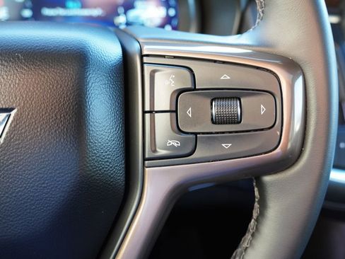 Certified 2024 Chevrolet Suburban High Country image 38