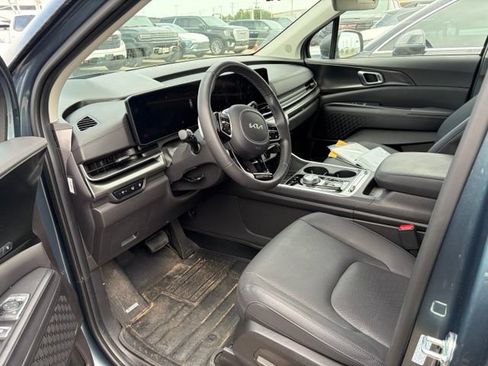 Used 2026 Kia Carnival SX Prestige FWD image 6