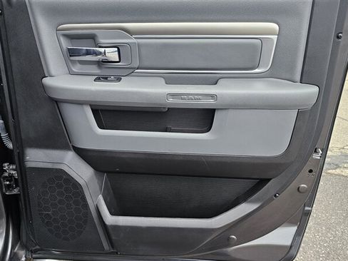 Used 2018 RAM 1500 Big Horn image 25