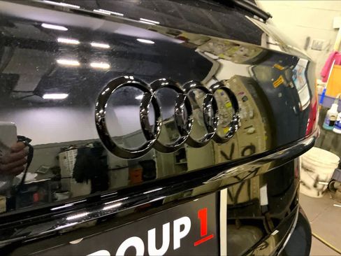 Used 2025 Audi SQ5 Premium Plus AWD/4WD image 10