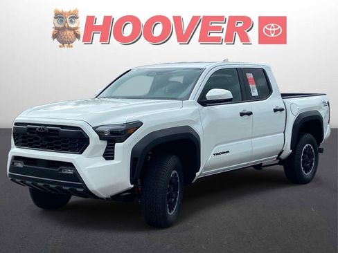 New 2026 Toyota Tacoma TRD Off-Road AWD/4WD image 9