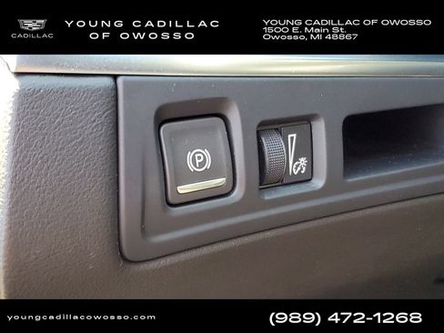 Used 2025 Cadillac XT5 Luxury w/ LPO, Floor Liner Package AWD/4WD image 9