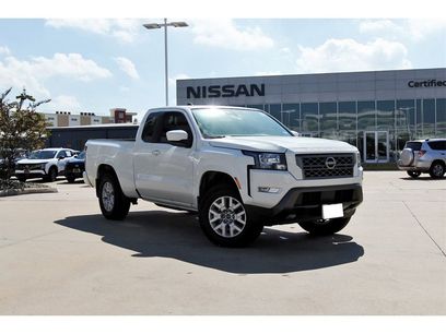 Used 2024 Nissan Frontier SV w/ SV Convenience Package