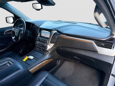 Used 2019 GMC Yukon Denali w/ Open Road Package image 32