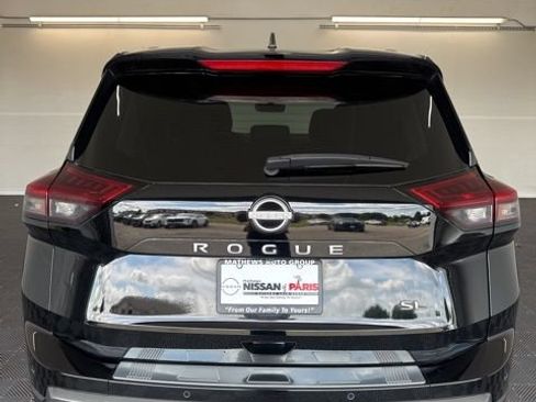 Certified 2024 Nissan Rogue SL w/ SL Premium Package FWD image 30