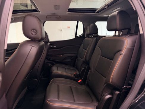 Used 2023 GMC Acadia AT4 w/ Technology Package AWD/4WD image 24