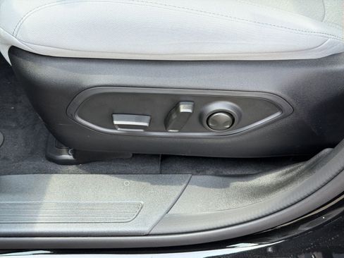 New 2026 Jeep Cherokee Laredo AWD/4WD image 14