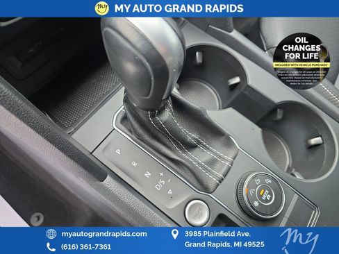 Used 2023 Volkswagen Atlas Cross Sport SE image 30
