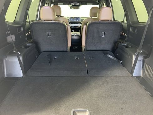 Used 2020 Kia Telluride SX w/ SX Prestige Package image 23