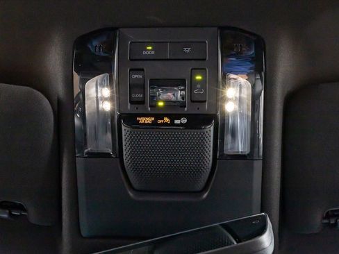 Used 2024 Lexus GX 550 image 29