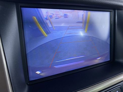 Certified 2018 GMC Yukon Denali w/ Denali Ultimate Package image 7