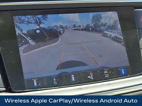 Used 2024 Buick Enclave Avenir w/ Avenir Technology Package AWD/4WD image 13