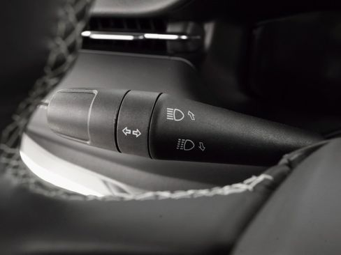 Certified 2022 Jeep Compass High Altitude image 26