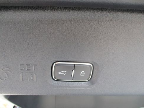 New 2025 Ford Expedition Max Active image 7