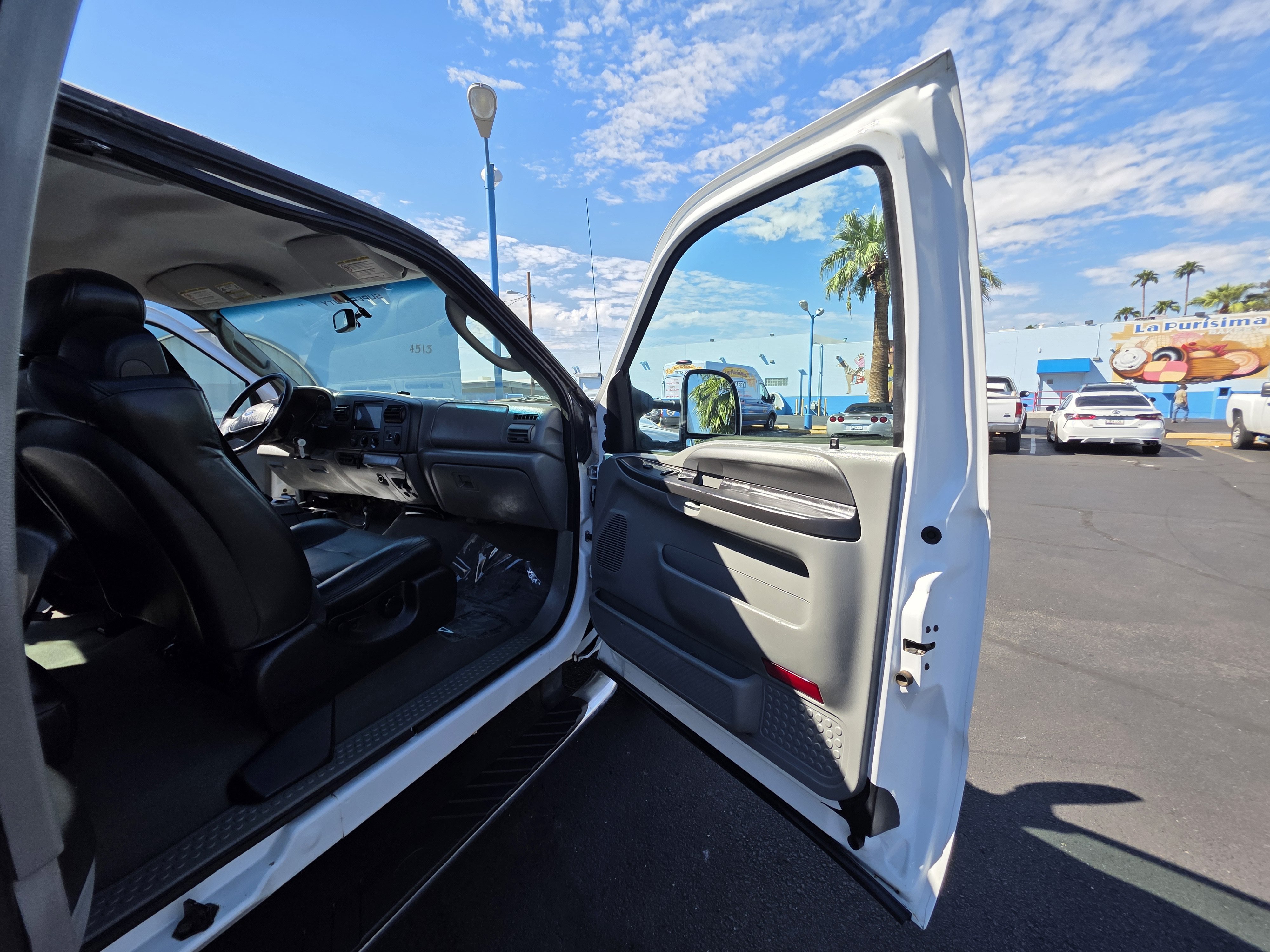 Used 2007 Ford F350 XL AWD/4WD image 15