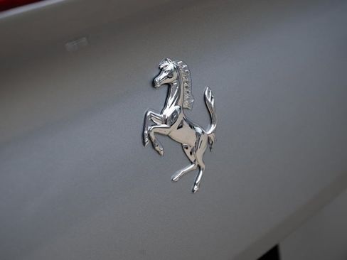 Used 2022 Ferrari Portofino M RWD image 22