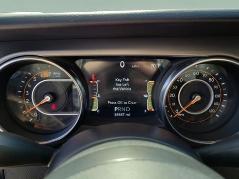 Used 2021 Jeep Wrangler Sport AWD/4WD image 28