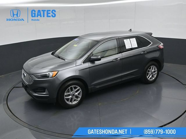 Used 2023 Ford Edge SEL w/ Cargo Accessory Package AWD/4WD image 48