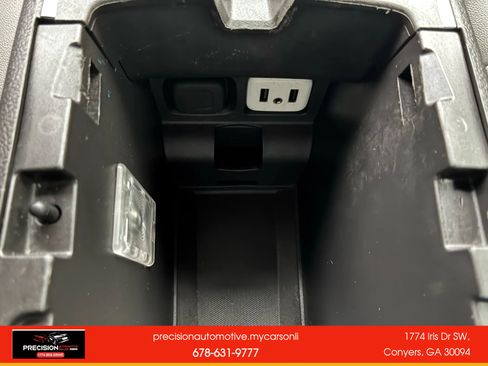 Used 2017 Chevrolet Impala LT image 26