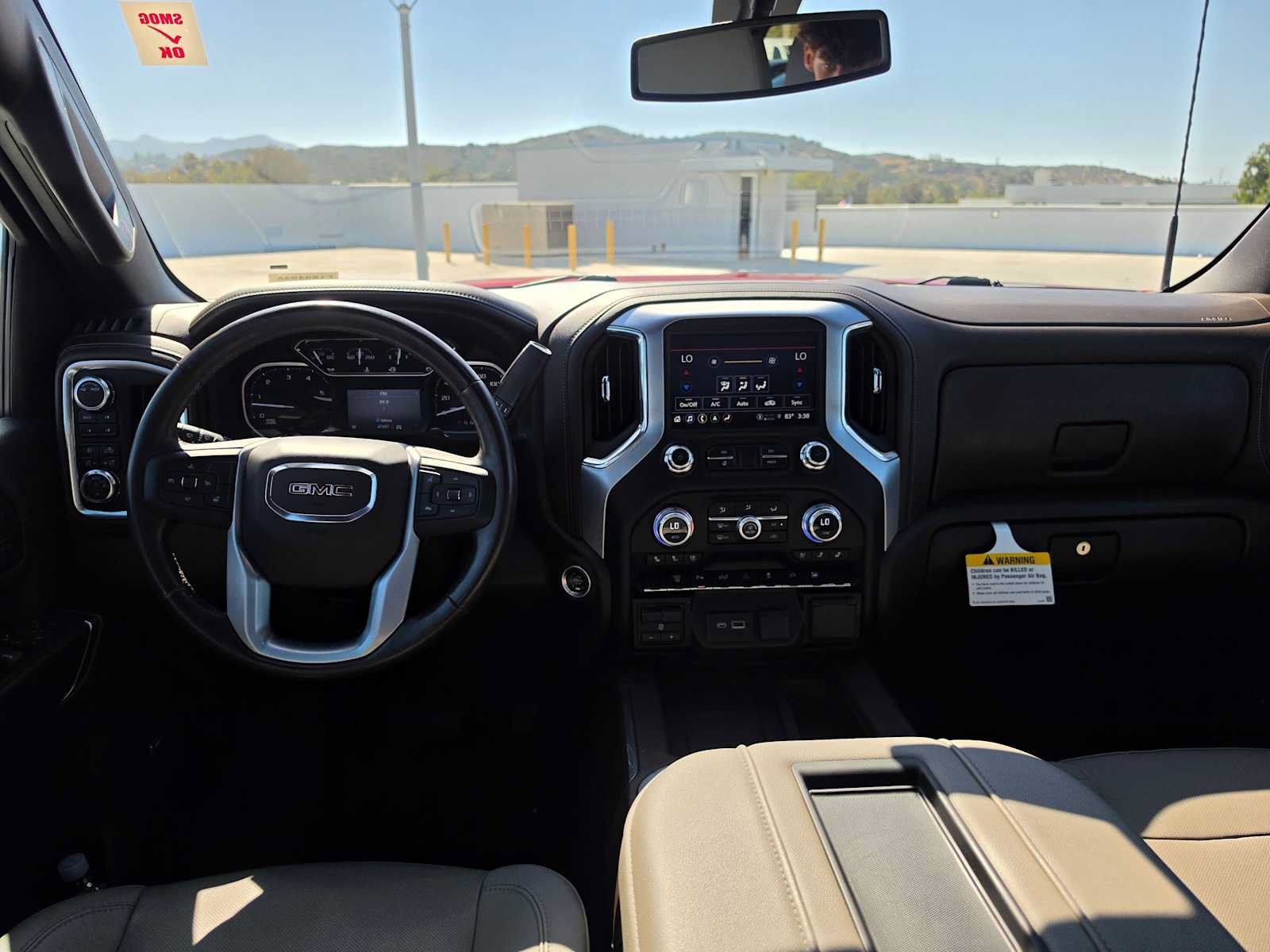 Used 2022 GMC Sierra 2500 SLT w/ SLT Premium Package AWD/4WD image 18