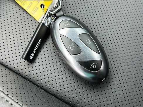 New 2026 Hyundai Kona SEL Premium image 21