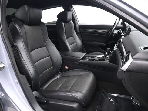 Used 2019 Honda Accord Sport image 25